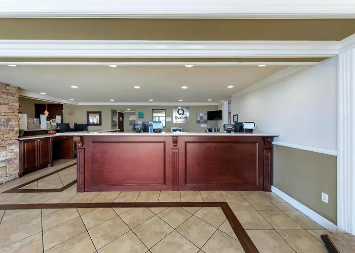 Quality Long Beach - Signal HillAirport Hotel